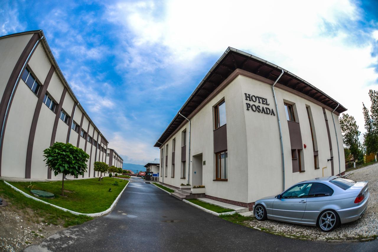 Hotel Posada Римніку-Вилча Екстер'єр фото